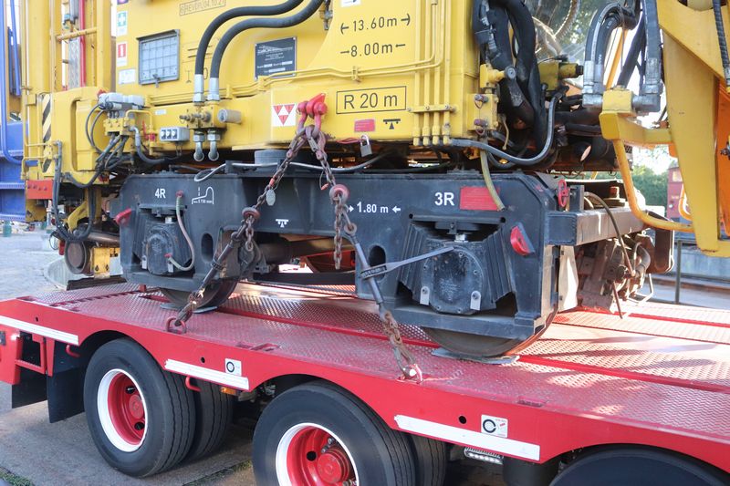 BAM Stopmachine met het fabrieksnummer 1214 en het UIC-nummer 99 84 942 8 702-7.